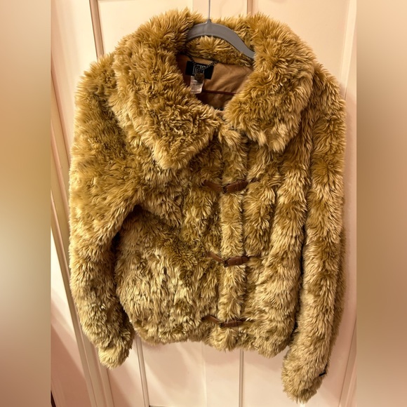 D.E.P.T. Faux fur short tan coat - Picture 2 of 7